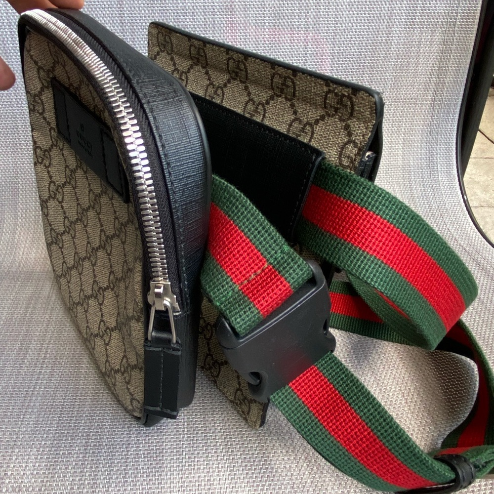 Gucci Black and Cream Belt Bag with Red and Green Strap - Picture 9 of 14